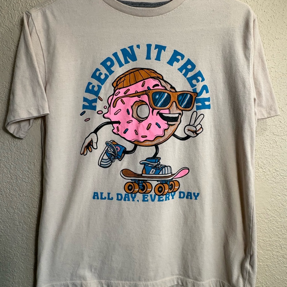 Old Navy Cream Tee with Pink Donut Graphic